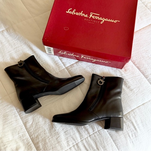 Salvatore Ferragamo Shoes - Salvatore Ferragamo Leather Ankle Boots